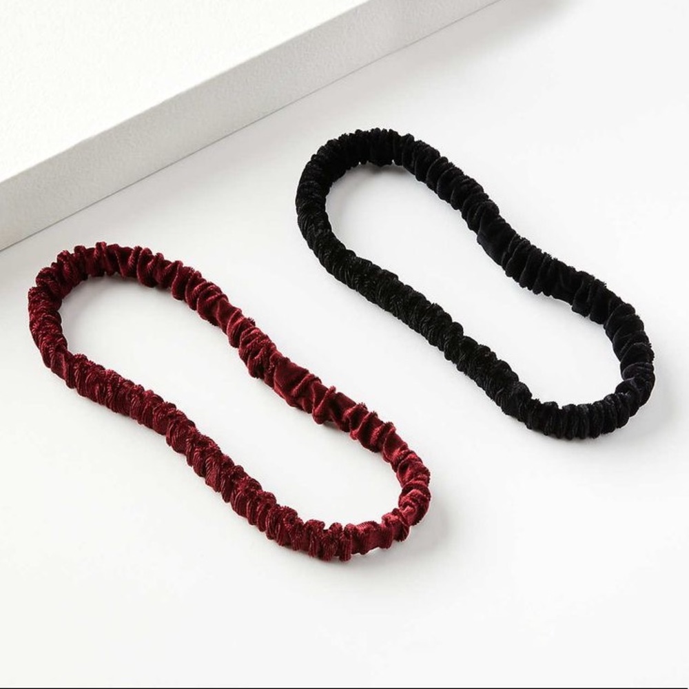 2 Loft black and burgundy velvet scrunchie headbands